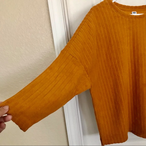 Nice & comfortable Old Navy yellow mustard 3/4 blouse, size large. - Picture 2 of 6
